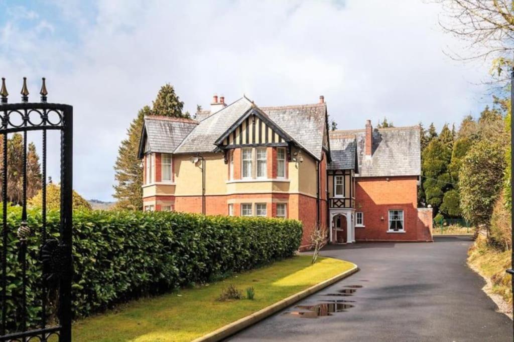 Country Mansion - Private Annexe